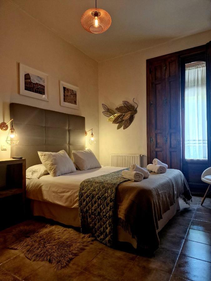 Hostal La Colonial Madrigal de la Vera Chambre photo