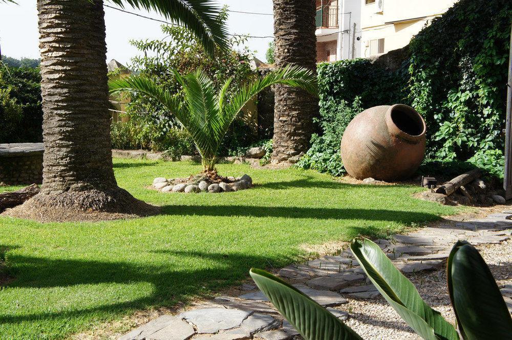 Hostal La Colonial Madrigal de la Vera Extérieur photo